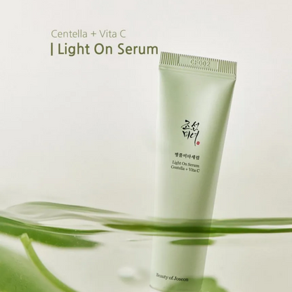 Light On Serum Centella + Vita C (30ml)