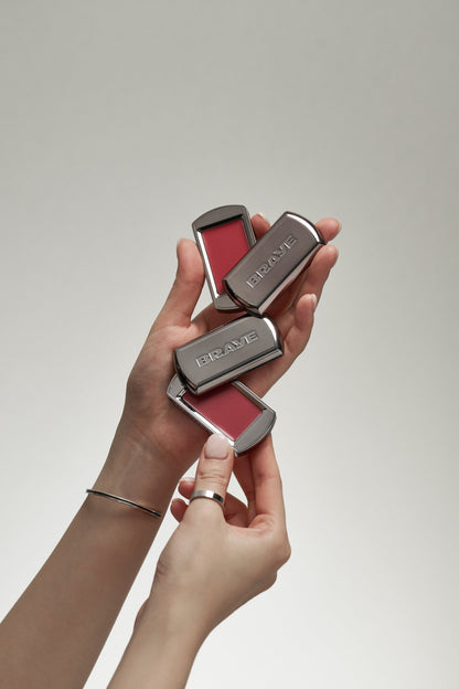 Lipsleek Blur - 6 Colours (2.3g)