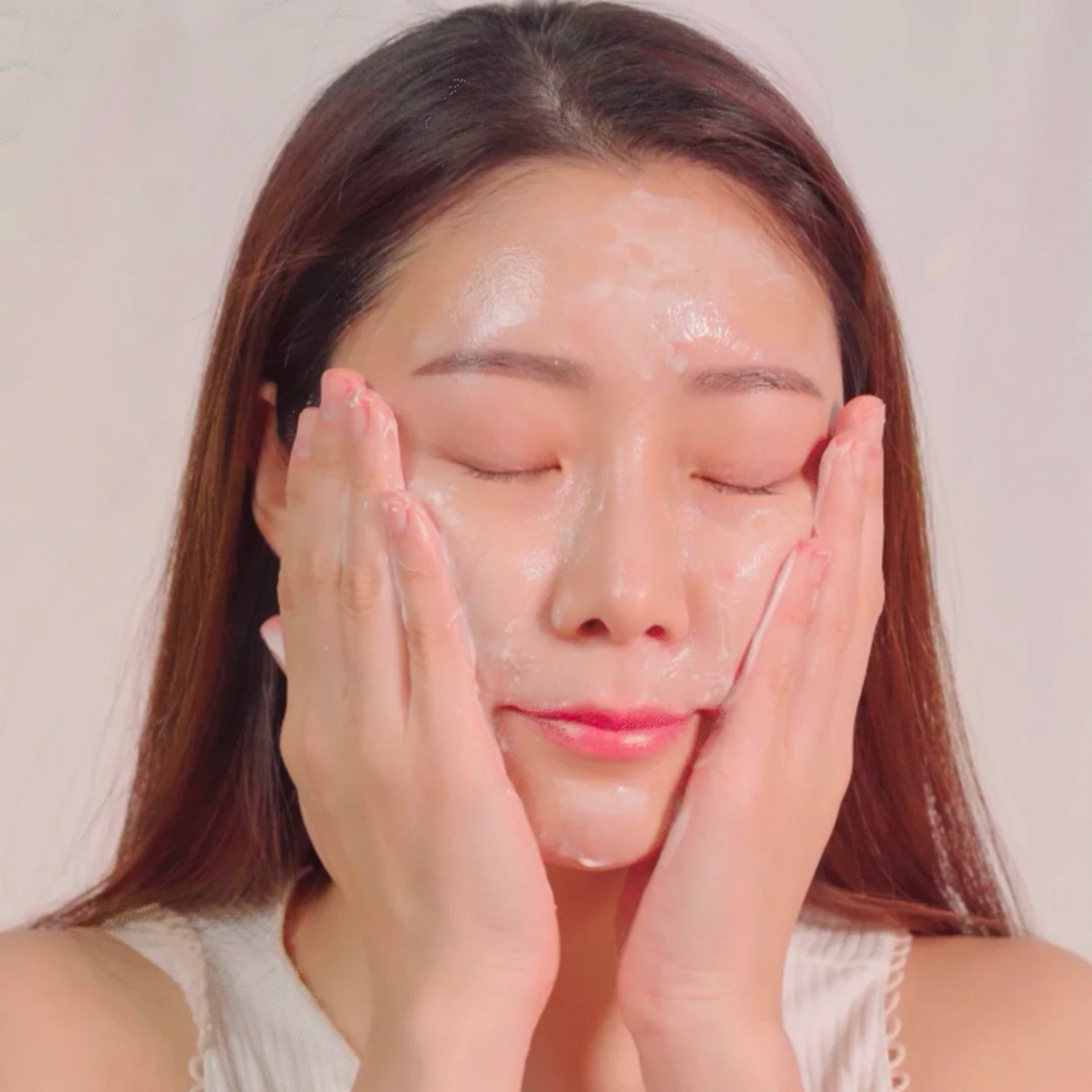 Yam Root Vegan Milk Cleanser (220ml)