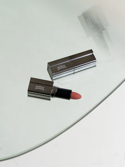 Moodwear Blur Lipstick (4g) - 8 Colours