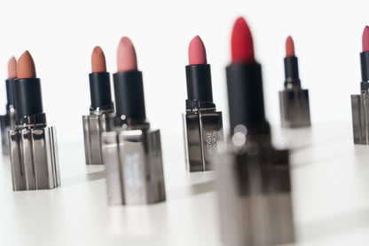 Moodwear Blur Lipstick (4g) - 8 Colours