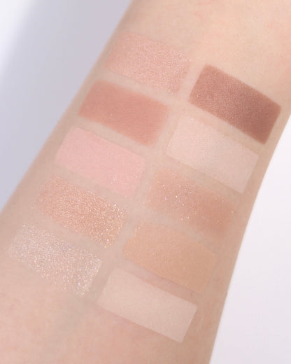 Seasonal Blending Eyeshadow Palette 05 Nutty Milk (6.4g)